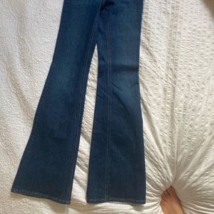 Aritzia - Denim Forum, The Marianne Flare SZ 23